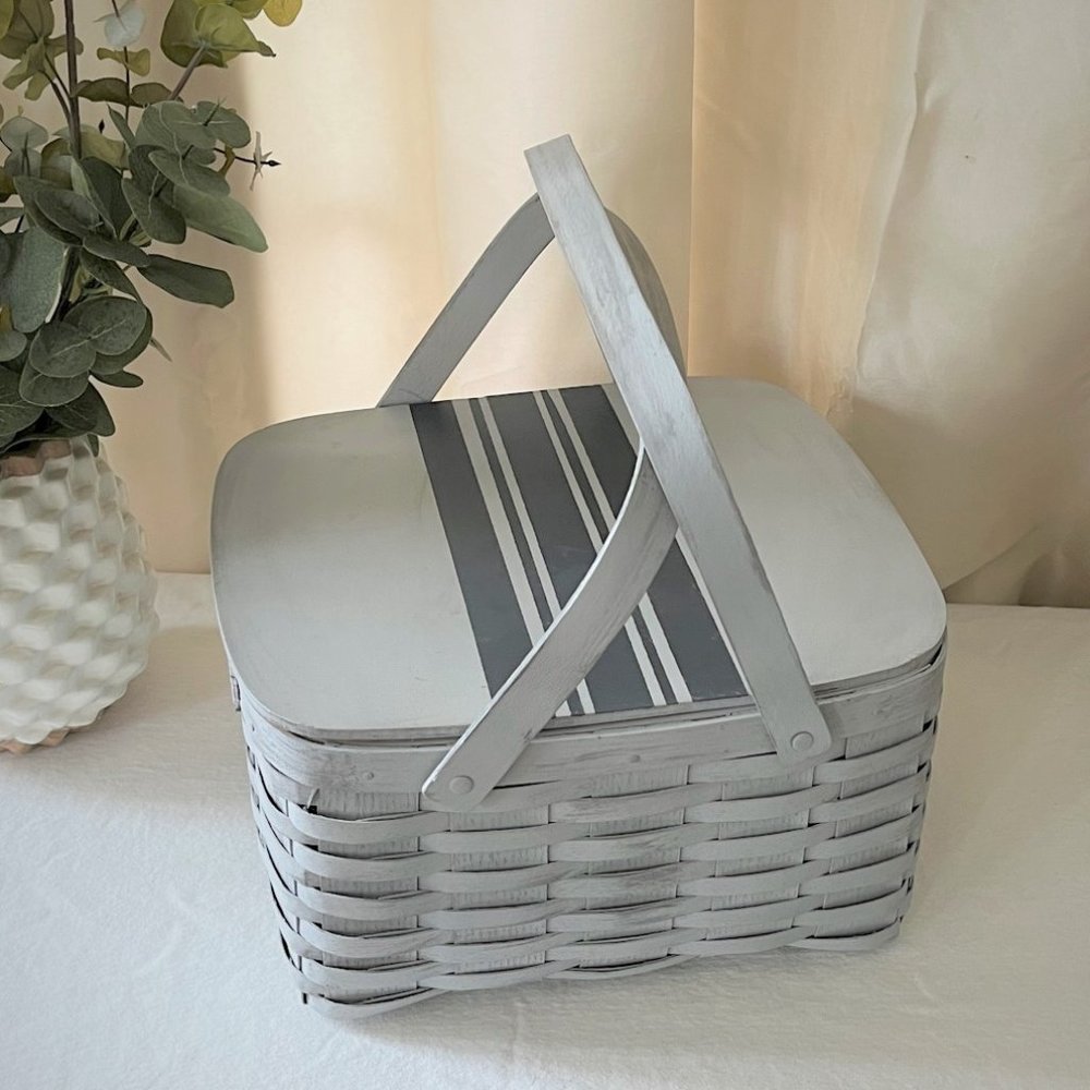 Vintage picnic basket